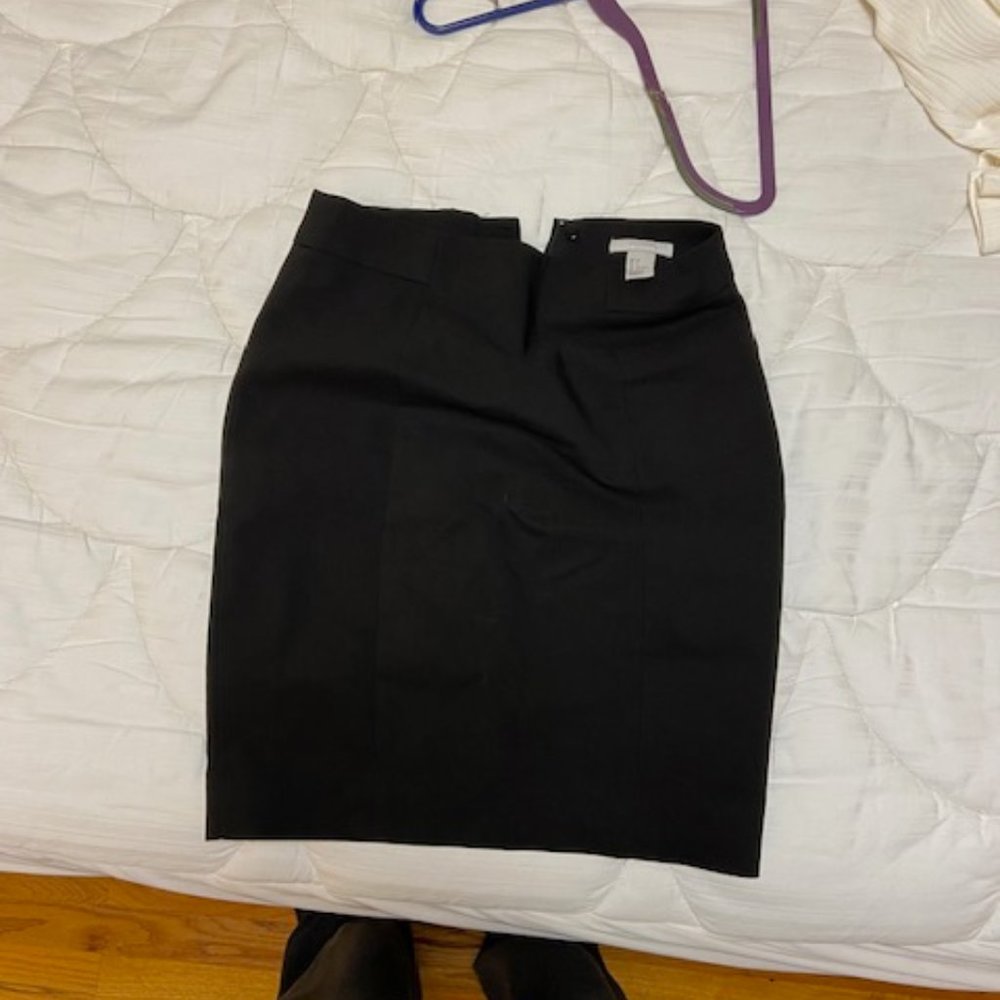 H&M Black Pencil Skirt - Size 4